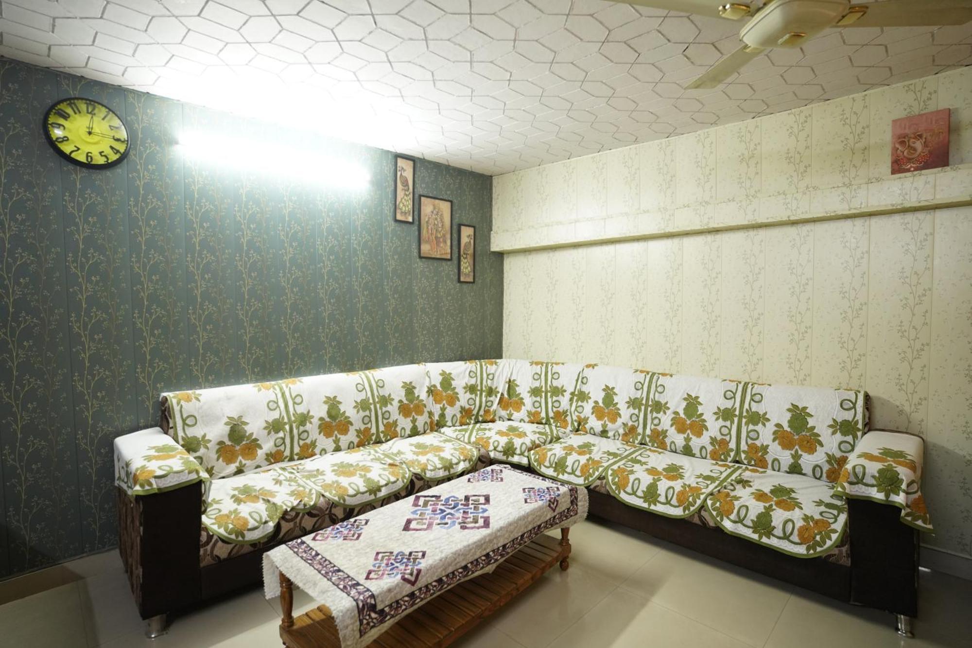 Kashi Dham Homestay Varanasi Ngoại thất bức ảnh